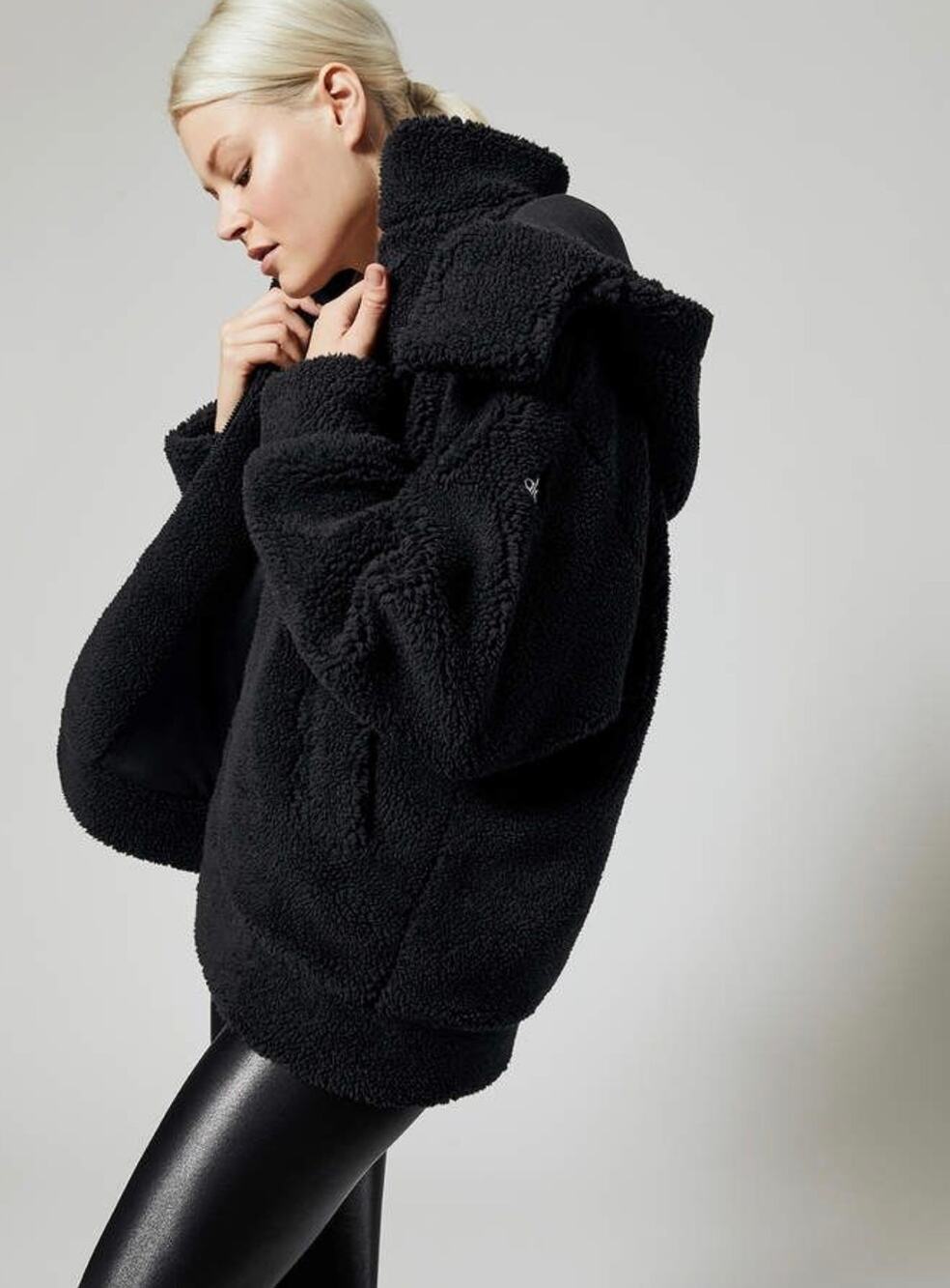 Alo Yoga Norte Faux Sherpa Coat Women’s M Black Oversized Hooded Teddy Jacket